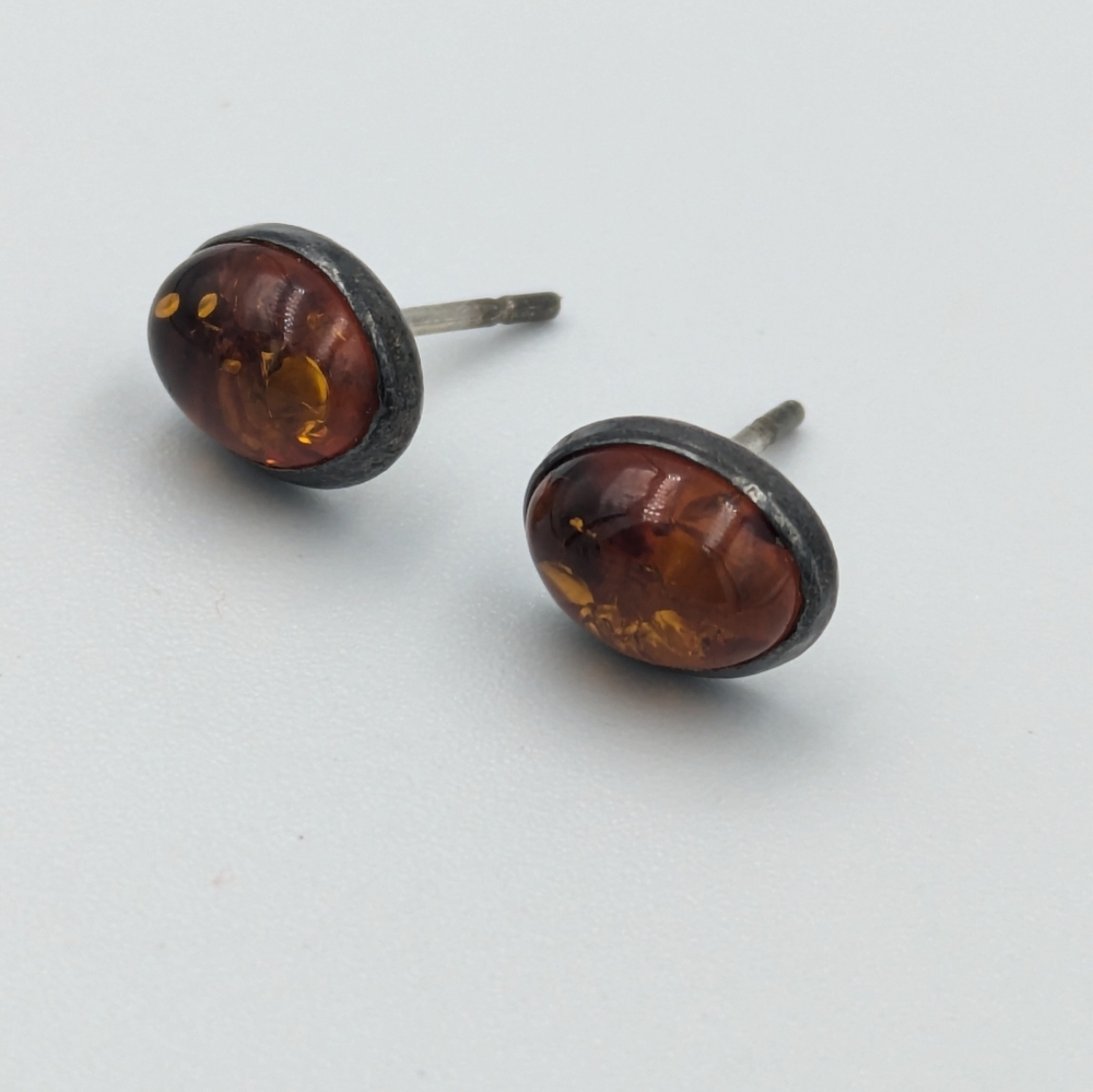 Vintage amber 925 sterling silver oval stud earrings